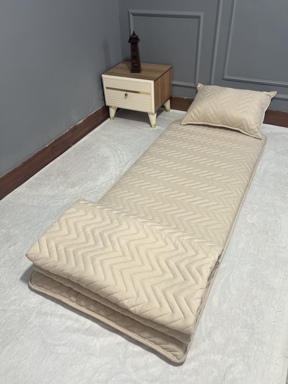 رختخواب زمینی